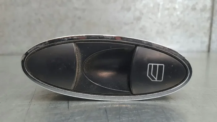 MANDO ELEVALUNAS TRASERO IZQUIERDO MERCEDES-BENZ CLASE E (BM 211) BERLINA E 200 Compressor (211.042)