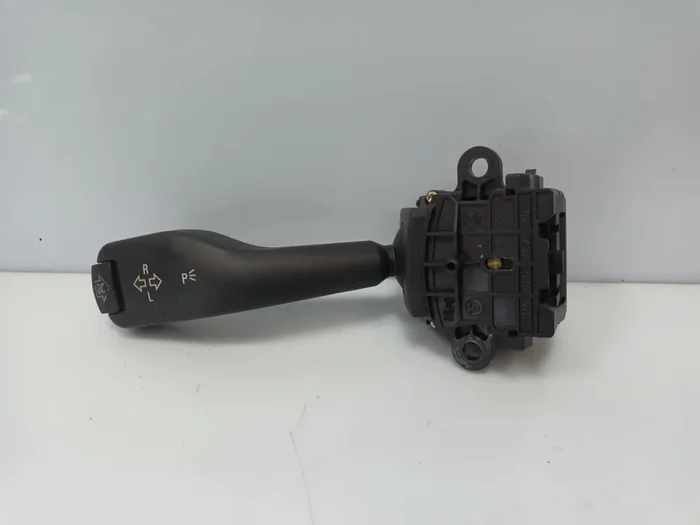 MANDO INTERMITENTES BMW SERIE 5 BERLINA (E39) 530d