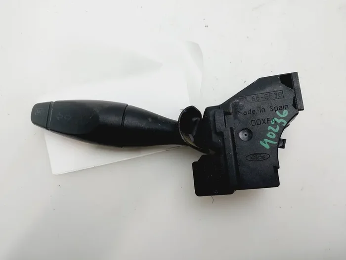 MANDO INTERMITENTES FORD FOCUS 98AG13335BG-9430600