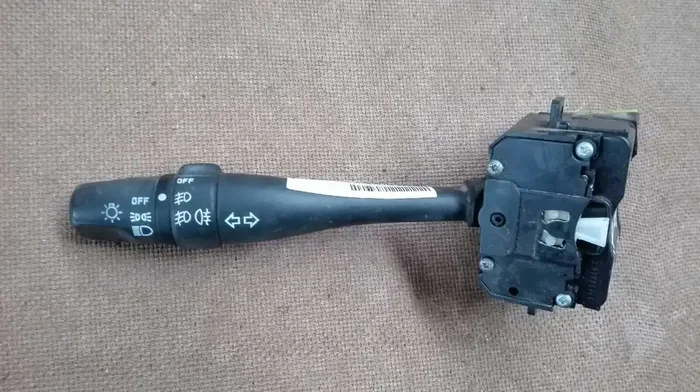 MANDO INTERMITENTES NISSAN ALMERA (N16E) Ambience