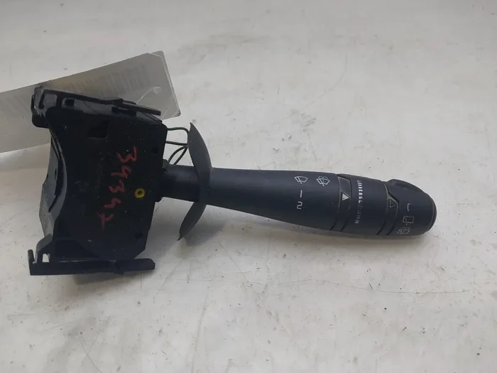 MANDO LIMPIA RENAULT LAGUNA 8200012245-8675566