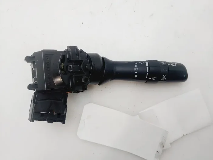 MANDO LIMPIA TOYOTA PRIUS 17F060-9323437