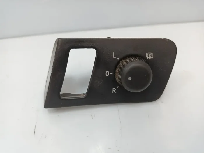 MANDO RETROVISOR VOLKSWAGEN CADDY (2K)(02.2004) Life