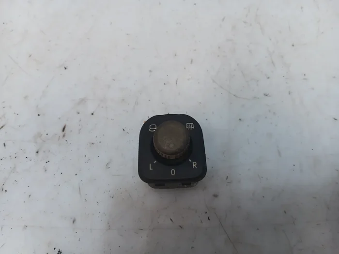 MANDO RETROVISOR VOLKSWAGEN TIGUAN (5N1) Motion