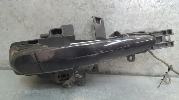 MANETA EXTERIOR TRASERA DERECHA BMW SERIE 1 BERLINA (E81E87) 120d