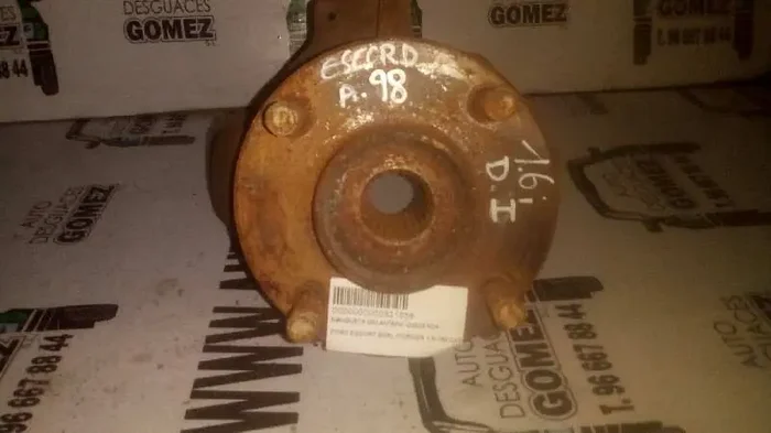 MANGUETA DELANTERA IZQUIERDA FORD ESCORT BERL.TURNIER