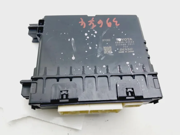 MODULO ELECTRONICO LEXUS IS 8865053562-9403564