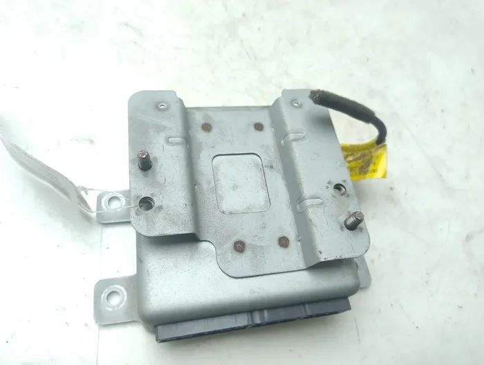 MODULO ELECTRONICO SSANGYONG RODIUS 8716121101-9367531