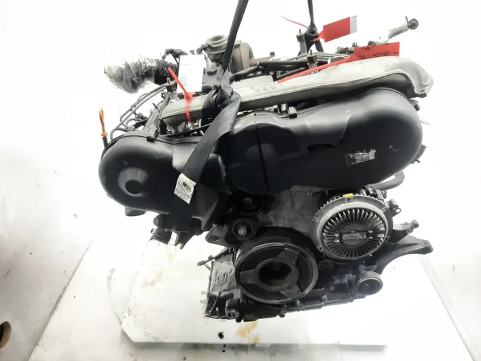 MOTOR COMPLETO VOLKSWAGEN PASSAT AKN-9377597