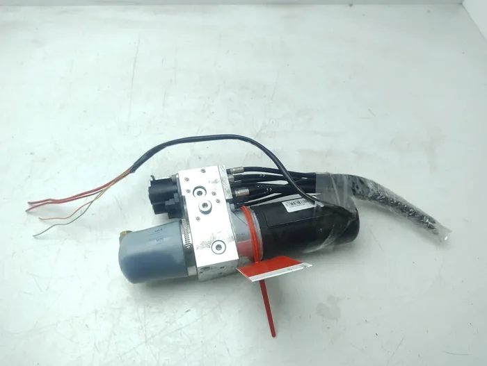 MOTOR TECHO ELECTRICO FORD FOCUS DAI1106663-9004666