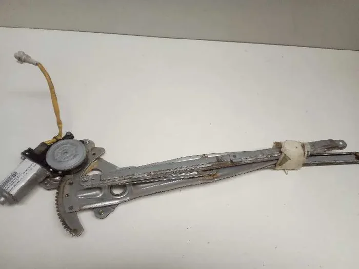 NO IDENTIFICADO SUZUKI IGNIS (RMMH)