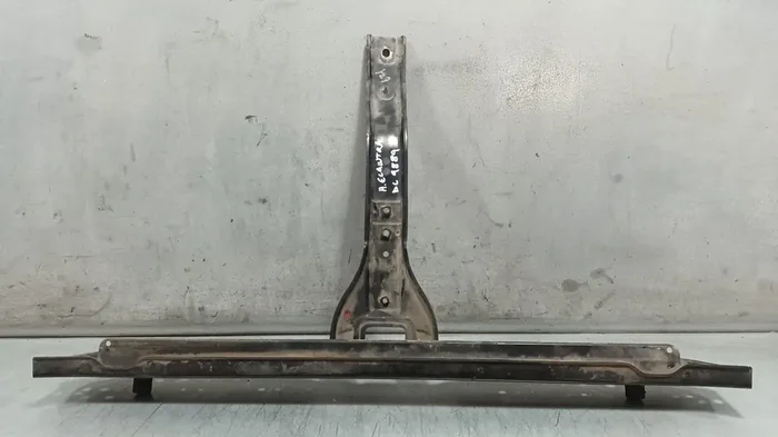 PANEL FRONTAL HYUNDAI ELANTRA (XD) 2.0 CRDi GLS Full (5-ptas.)