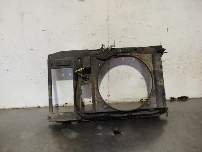 PANEL FRONTAL PEUGEOT 308 9676569080-9384915
