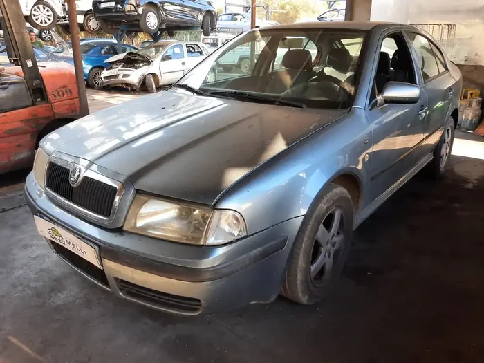 PARAGOLPES TRASERO SKODA OCTAVIA 1U6807421B-8753932
