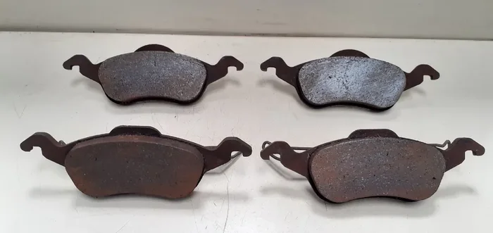 PASTILLAS DE FRENO FORD FOCUS BERLINA (CAK)