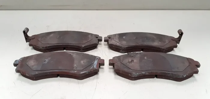 PASTILLAS DE FRENO HYUNDAI LANTRA BERLINA (RD)