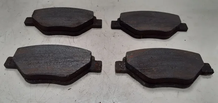 PASTILLAS DE FRENO RENAULT MEGANE II BERLINA 3P