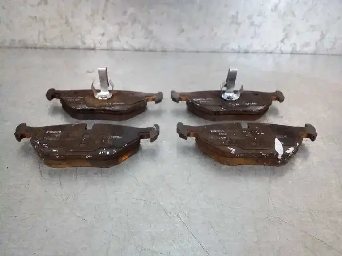 PASTILLAS DE FRENO SAAB 9-5 FAMILIAR 1.9 TiD LINEAR Sport