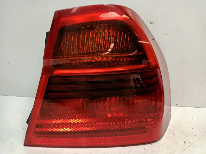 PILOTO TRASERO DERECHO BMW SERIE 3 BERLINA (E90) 320d