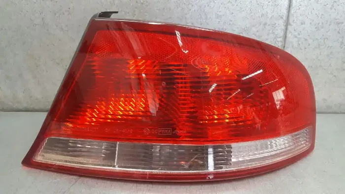 PILOTO TRASERO DERECHO CHRYSLER SEBRING JR 41 BERLINA 2.7 Limited