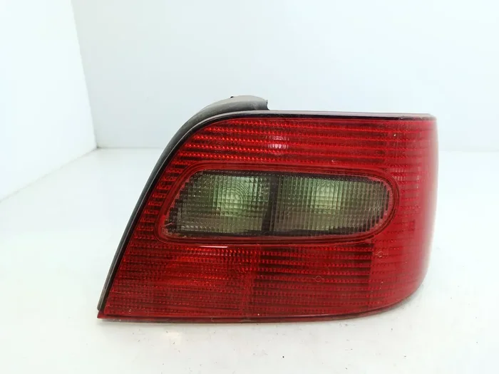 PILOTO TRASERO DERECHO CITROEN XSARA 6351P0-9339903