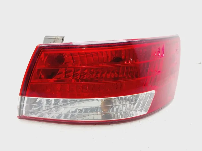 PILOTO TRASERO DERECHO HYUNDAI SONATA 924023K010-9372573