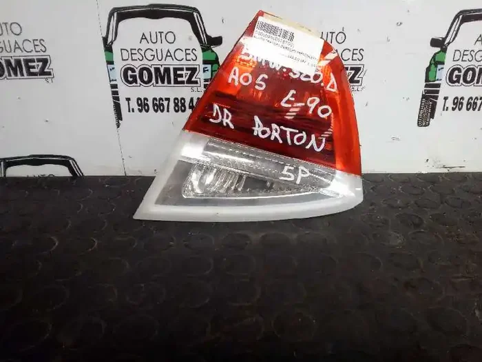 PILOTO TRASERO DERECHO INTERIOR BMW SERIE 3 BERLINA (E90)