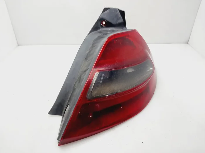 PILOTO TRASERO DERECHO RENAULT MEGANE 8200413216-9392675