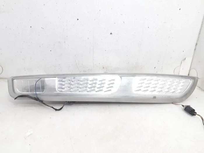 PILOTO TRASERO IZQUIERDO FORD FOCUS 11A890B-7509854
