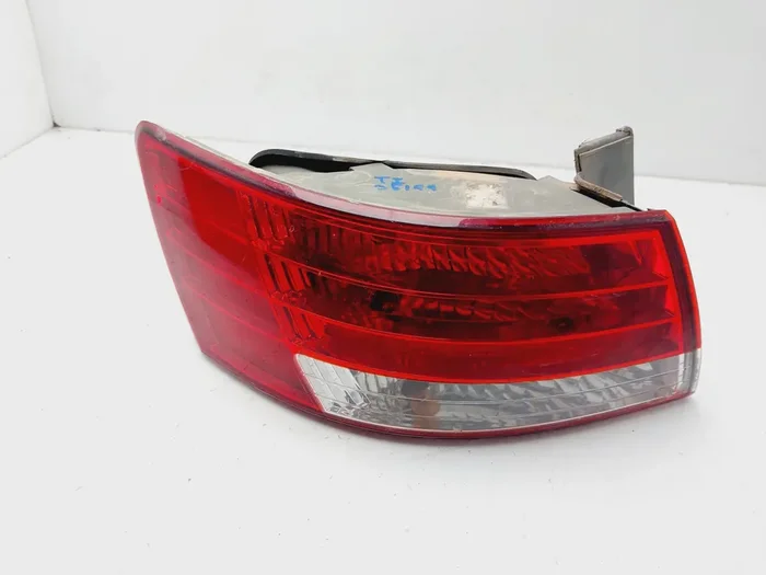 PILOTO TRASERO IZQUIERDO HYUNDAI SONATA 924013K010-8832049