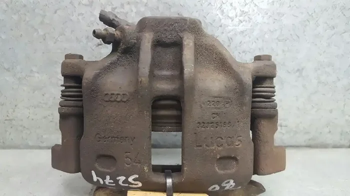 PINZA DE FRENO DELANTERA DERECHA AUDI 80 BERLINAAVANT Básico Berlina