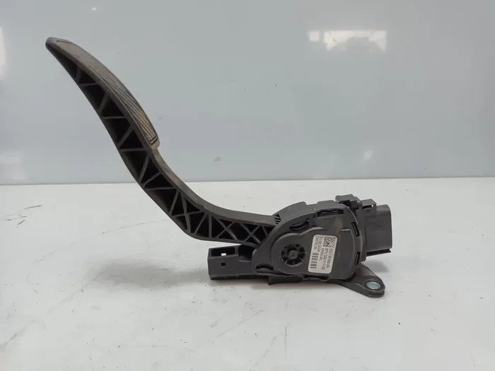 POTENCIOMETRO PEDAL FORD FIESTA (CB1) Ghia