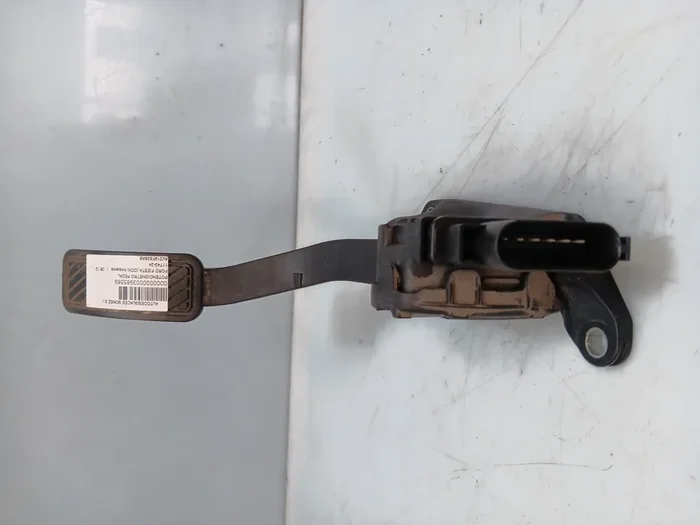 POTENCIOMETRO PEDAL FORD FIESTA (CNN) Ambiente