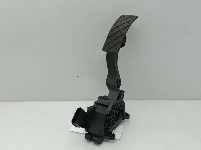 POTENCIOMETRO PEDAL SKODA RAPID 6R1721503H-9346717