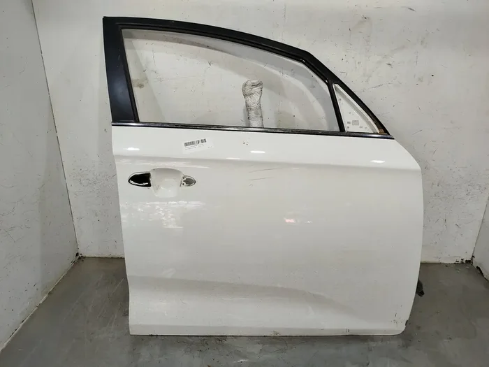 PUERTA DELANTERA DERECHA KIA CARENS 76004A4000-9068768