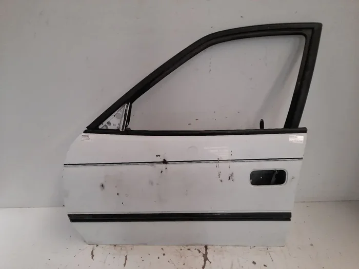 PUERTA DELANTERA IZQUIERDA OPEL ASTRA F BERLINA Básico