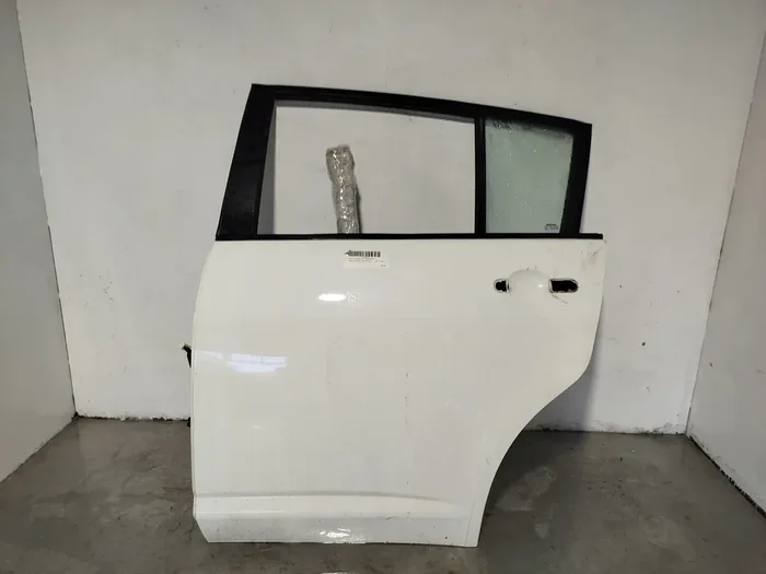 PUERTA TRASERA IZQUIERDA NISSAN TIIDA 82101EL030-9255251