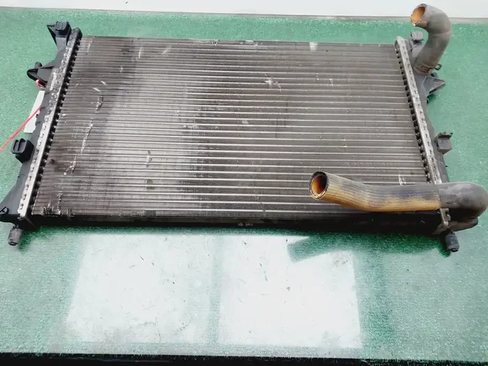 RADIADOR AGUA RENAULT LAGUNA 8200008764C-9309971