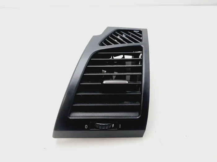 REJILLA AIREADORA BMW SERIE 1 7059187-9423899