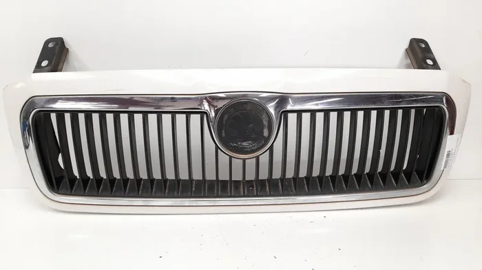 REJILLA DELANTERA SKODA FELICIA BERLINA (791) Dynamic
