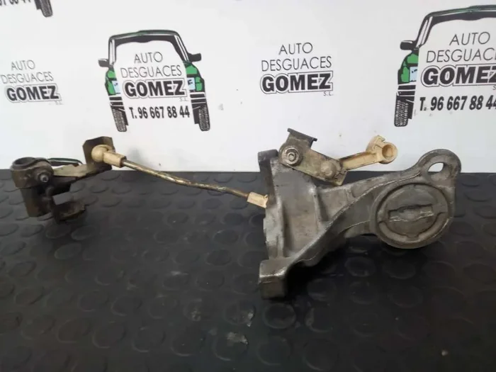 SOPORTE CAMBIO SEAT TOLEDO (1L) Base