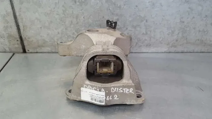 SOPORTE MOTOR DERECHO DACIA DUSTER I Laureate 4×2