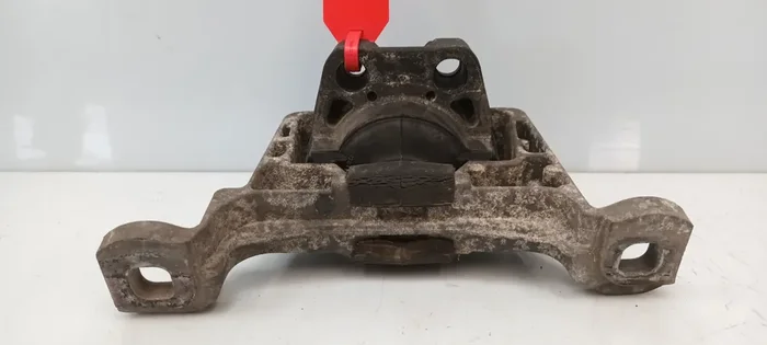 SOPORTE MOTOR DERECHO FORD FOCUS BERLINA (CAP) Ghia