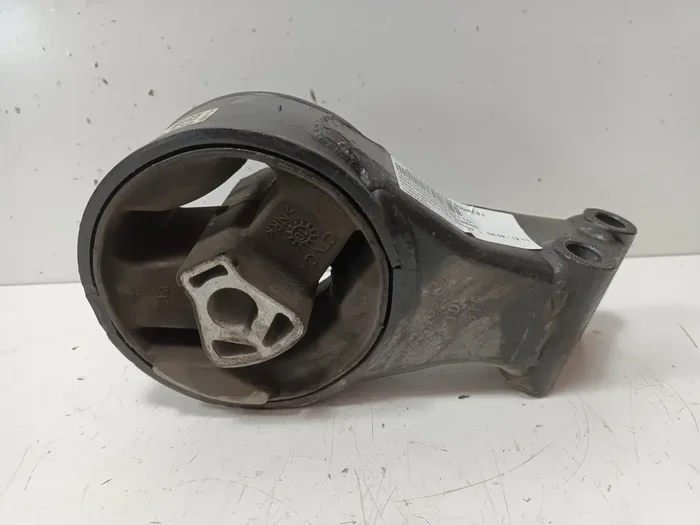 SOPORTE MOTOR TRASERO OPEL ASTRA J BERLINA 5P Cosmo