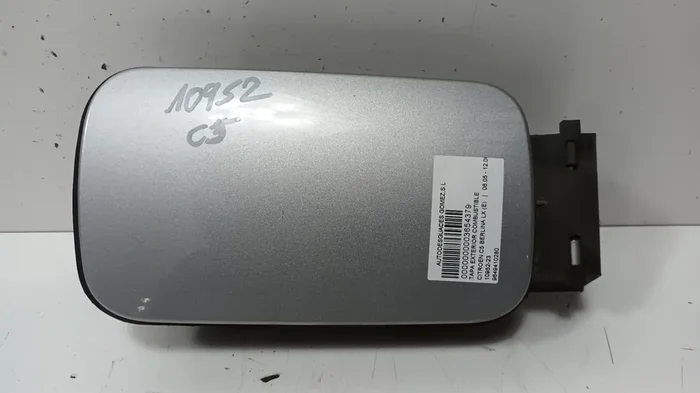 TAPA EXTERIOR COMBUSTIBLE CITROEN C5 BERLINA LX (E)