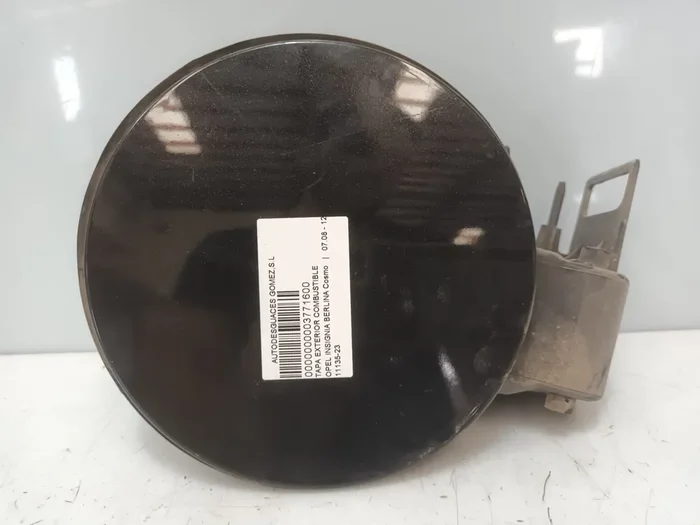 TAPA EXTERIOR COMBUSTIBLE OPEL INSIGNIA BERLINA Cosmo