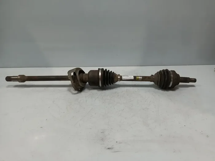 TRANSMISION DELANTERA DERECHA FORD COUGAR (MC) 2.0
