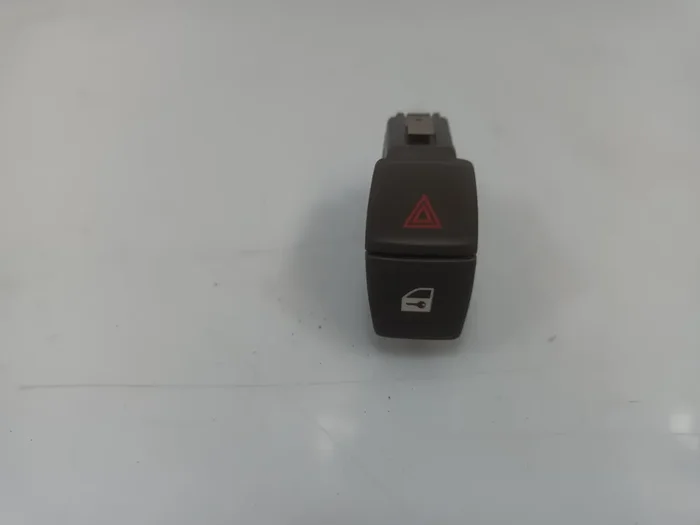 WARNING BMW SERIE 1 BERLINA 5P (F20) 118i